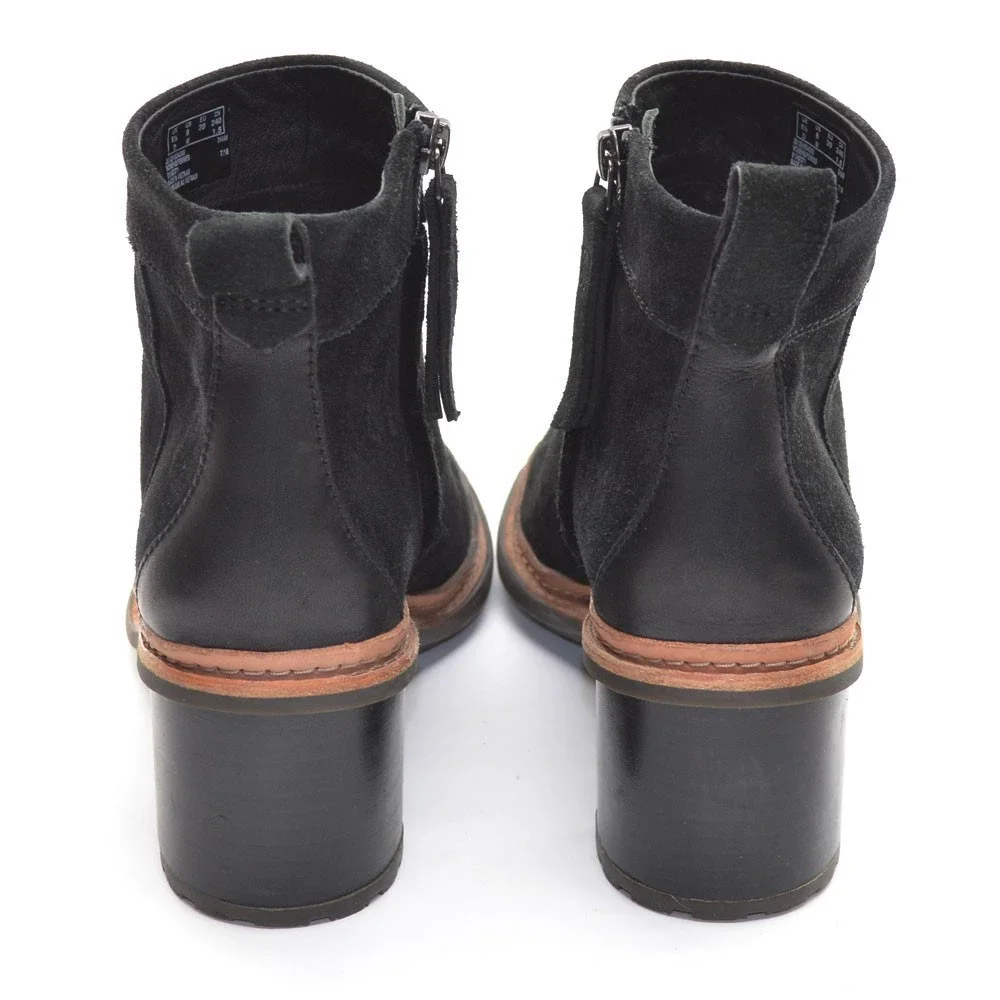Clarks Trace Glow Black Suede Zip Ankle Boots 39 / 8